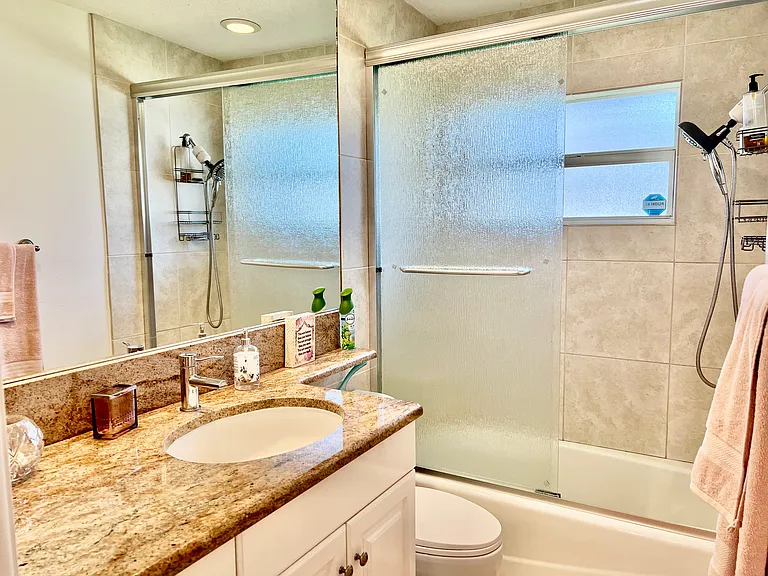 3920 Prudence Dr — Photo 11