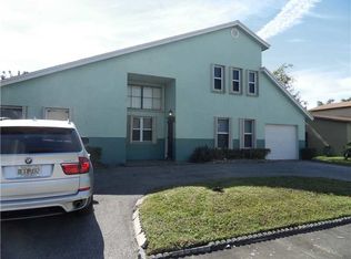 9932 NW 46th Ct, Sunrise, FL 33351