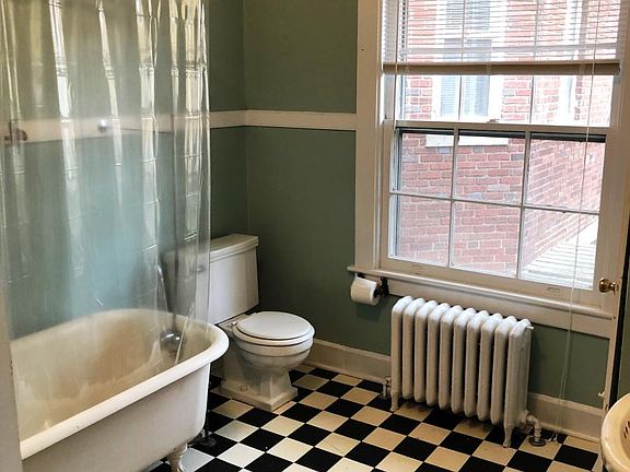 3rd image of 1126 Westover Ave #B