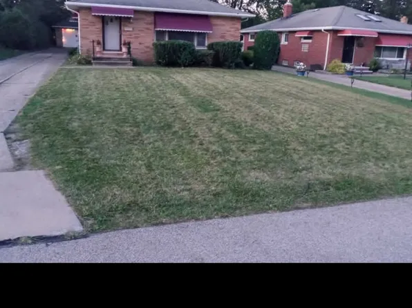 (undisclosed Address), Warrensville Heights, OH 44128