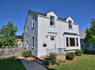 3541 S Lenox St, Milwaukee, WI 53207