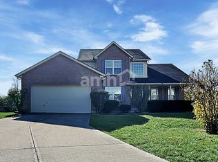 8106 Logans Ridge Dr, West Chester, OH 45069