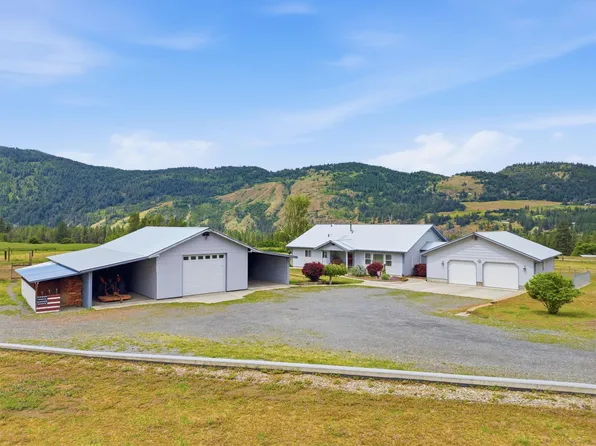 2386 Woodlark Way, Evans, WA 99126