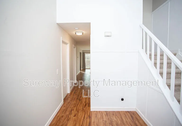 7 Curry Ct — Photo 3