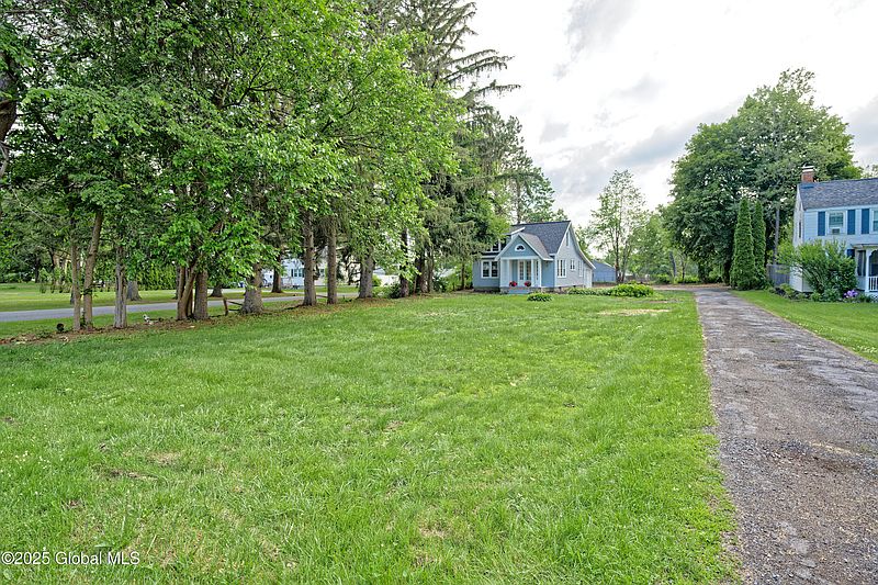 2nd image of 280 Vley Road