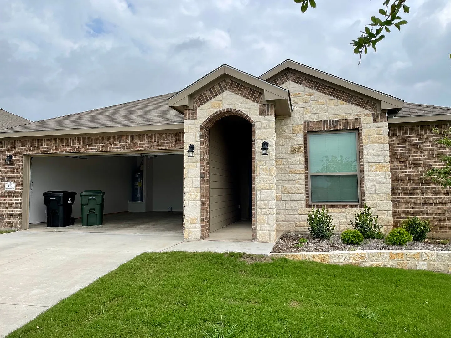 4 Bedroom, 2 Bathroom Home for Rent in Temple TX / Belton ISD — Photo 2