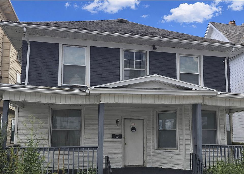 1st image of 1218 Vine St
