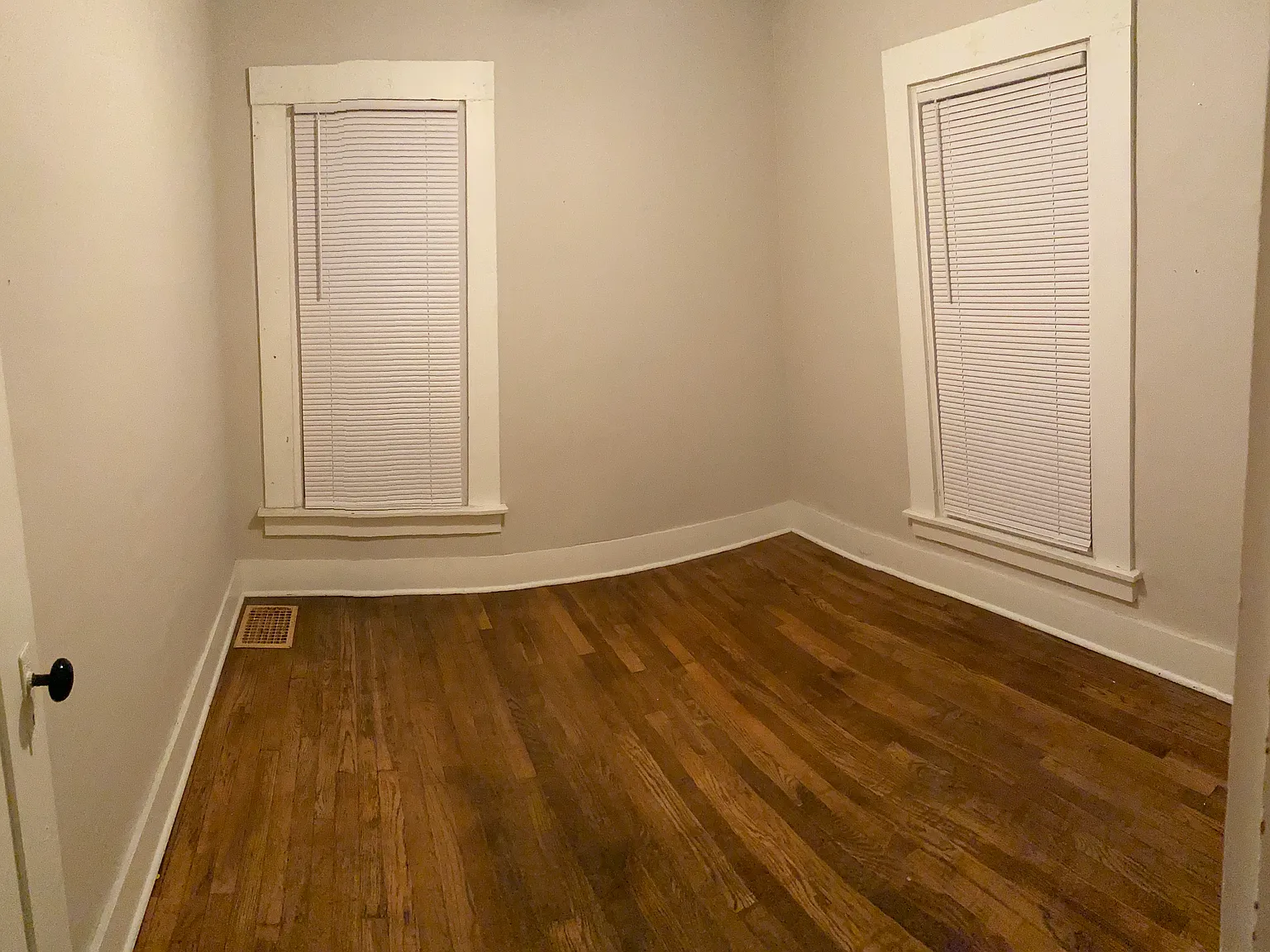 2 bed, 1344 sqft, $895 — Photo 2