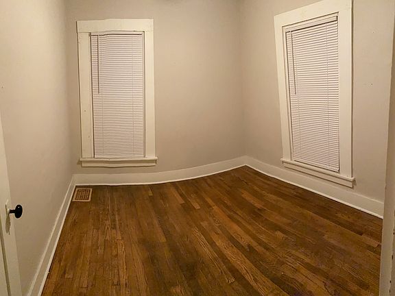 2nd image of 1606 Broadway St