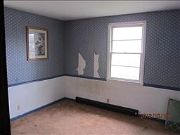 2nd image of 534 Roosevelt Ave