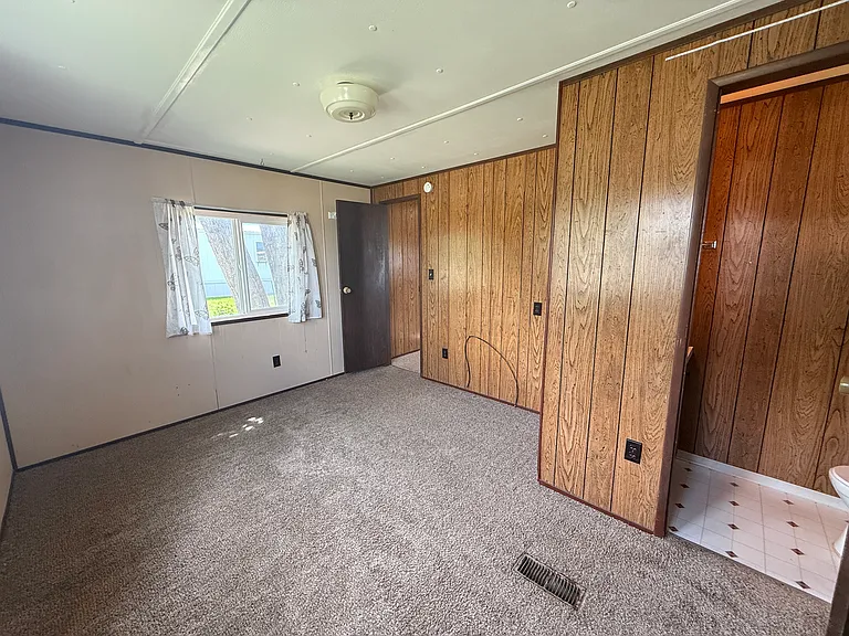 1522 Lincoln Ave — Photo 7