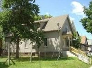 2305 W Burnham St, Milwaukee, WI 53204