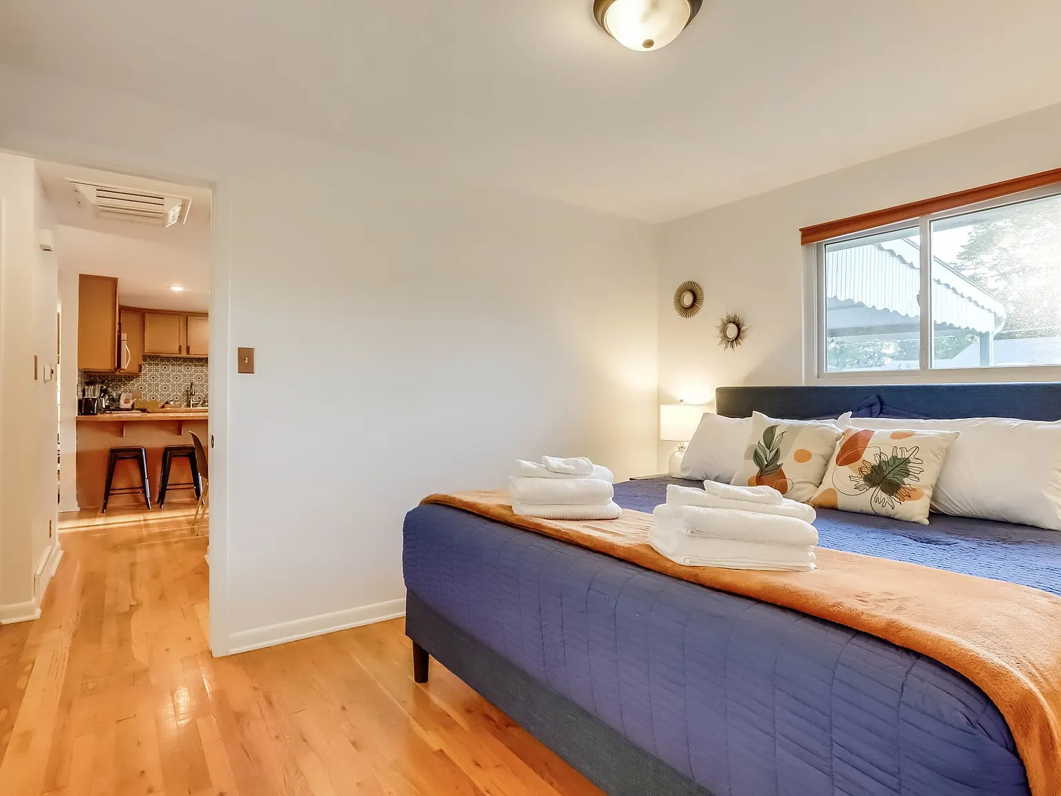4 bed, $7,875 — Photo 4