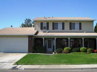 906 S Buchanan St, Kennewick, WA 99336