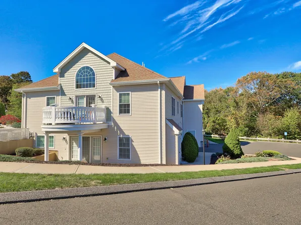 211 Pine Hill Boulevard #211, Plymouth, CT 06782