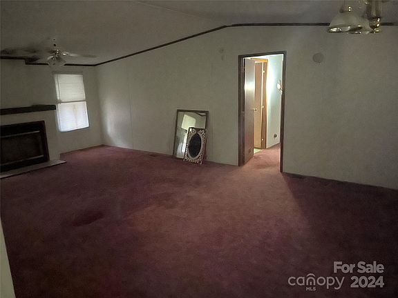 4th image of 1319A Sourwood Dr