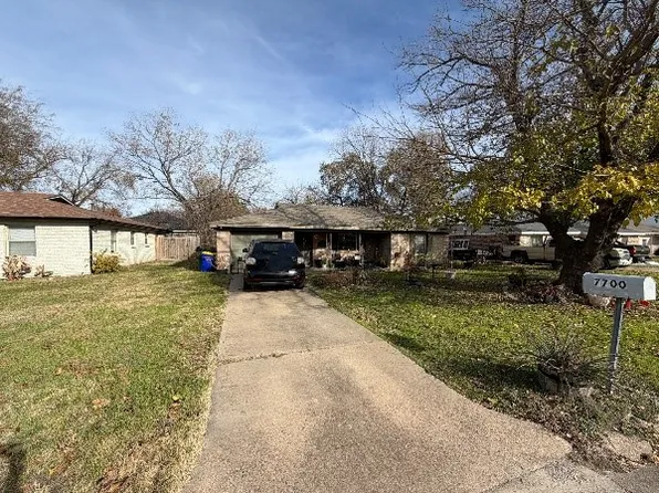 7700 Carlos St, White Settlement, TX 76108