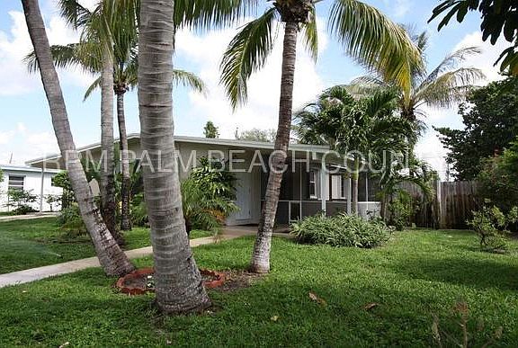 2nd image of 273 NE 41st St