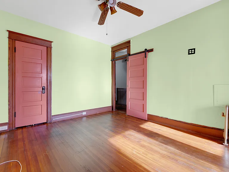 1409 Orren St NE — Photo 16