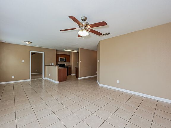 4th image of 10009 Quail Glen Dr