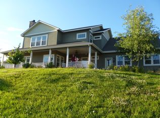 83 Falcon Dr, Boise, ID 83716