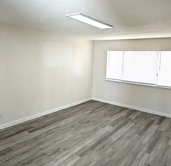 948 W Pat Ct — Photo 8