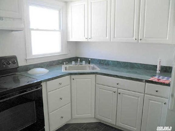 5th image of 22 Alice Ct