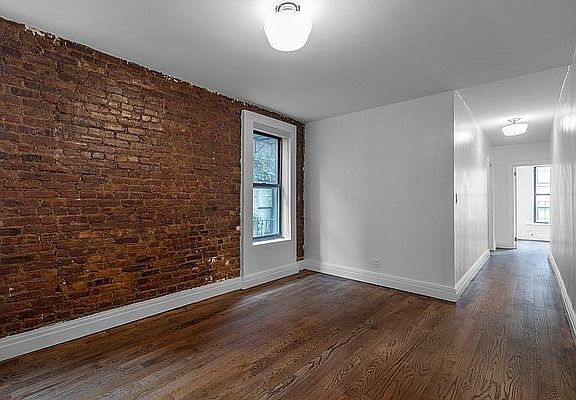 3rd image of 168-170 E 81st St #4C