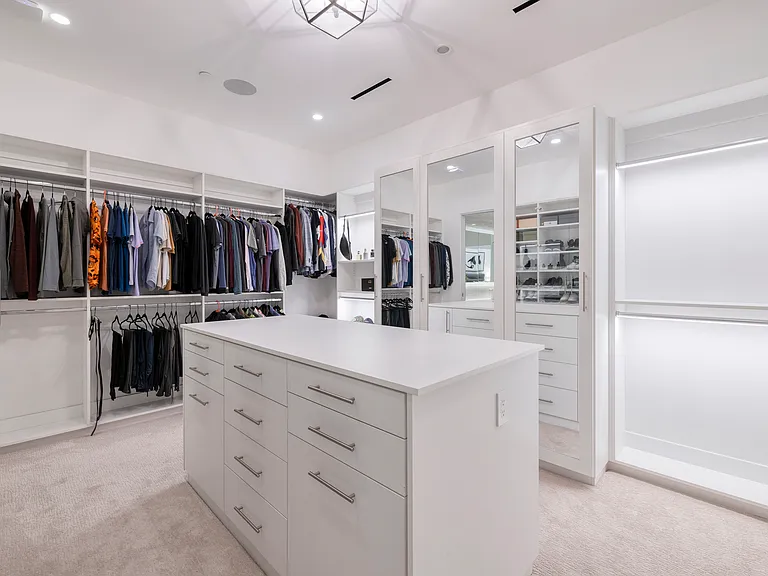 663 Palisade Rim Dr — Photo 16