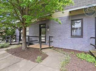 1708 Cary St #8, Richmond, VA 23220