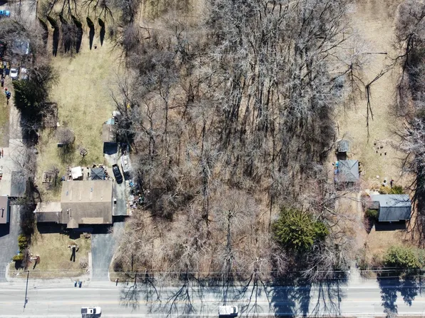 1507 W York House Rd, Waukegan, IL 60087