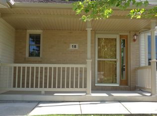 18 Hunters Ct, Fond Du Lac, WI 54937