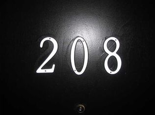 1301 Market St APT 208, Chattanooga, TN 37402