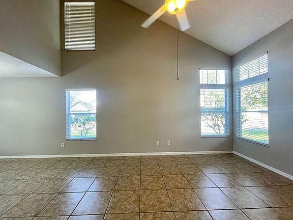 5th image of 5361 Rocking Horse Pl