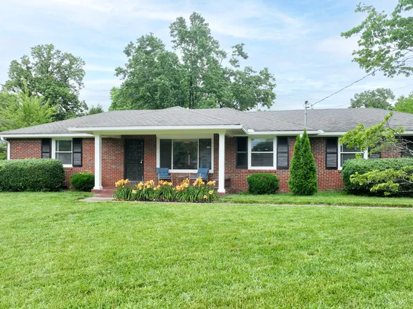 2922 Fernbrook Ln, Nashville, TN 37214