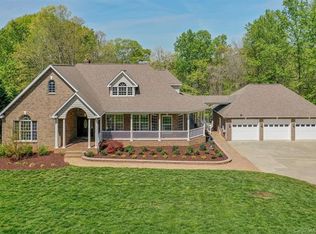 182 Windwood Ln, Troutman, NC 28166
