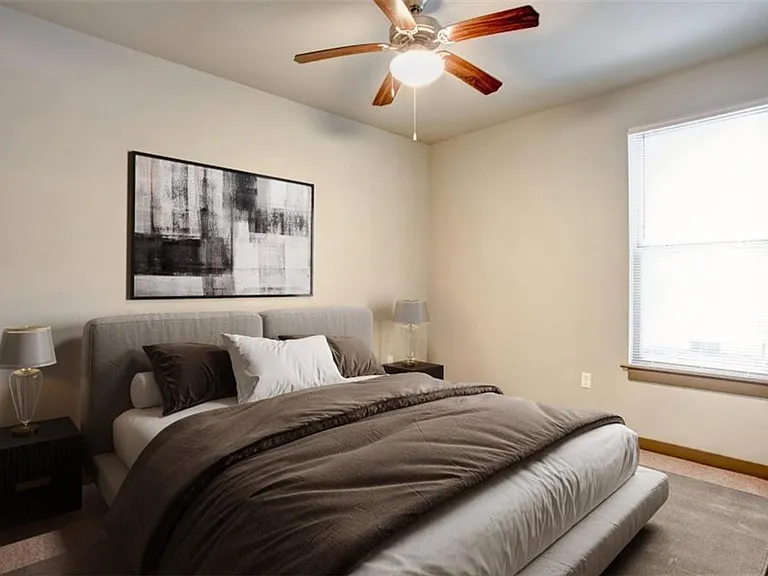800 Millwood Ln #902-218 — Photo 17