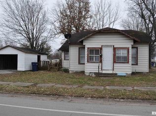 2123 Perkins Ave, Mount Vernon, IL 62864