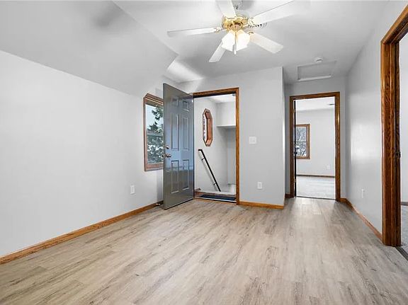 4th image of 1067 Hatch Ave Unit 2