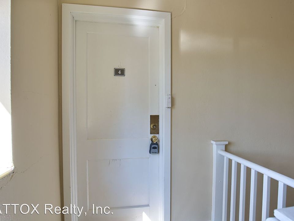 1st image of 638 E Park Ave APT 04