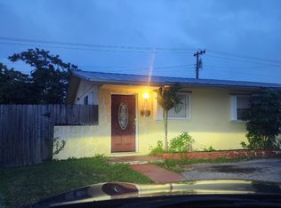 19511 SW 117th Ave, Miami, FL 33177