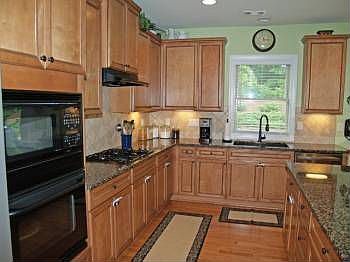 4th image of 2194 Everleigh Dr