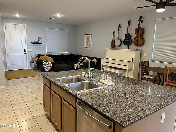 4th image of 25127 N 135TH Avenue