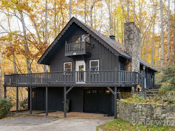 505 Reservoir Rd, Burnsville, NC 28714