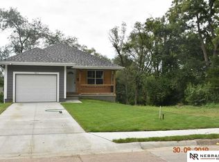 2221 Florence Blvd, Omaha, NE 68110
