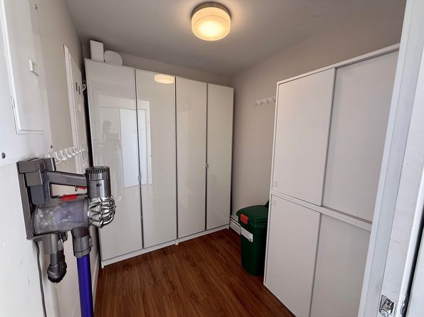 2 bedroom rental in Vancouver — photo 39