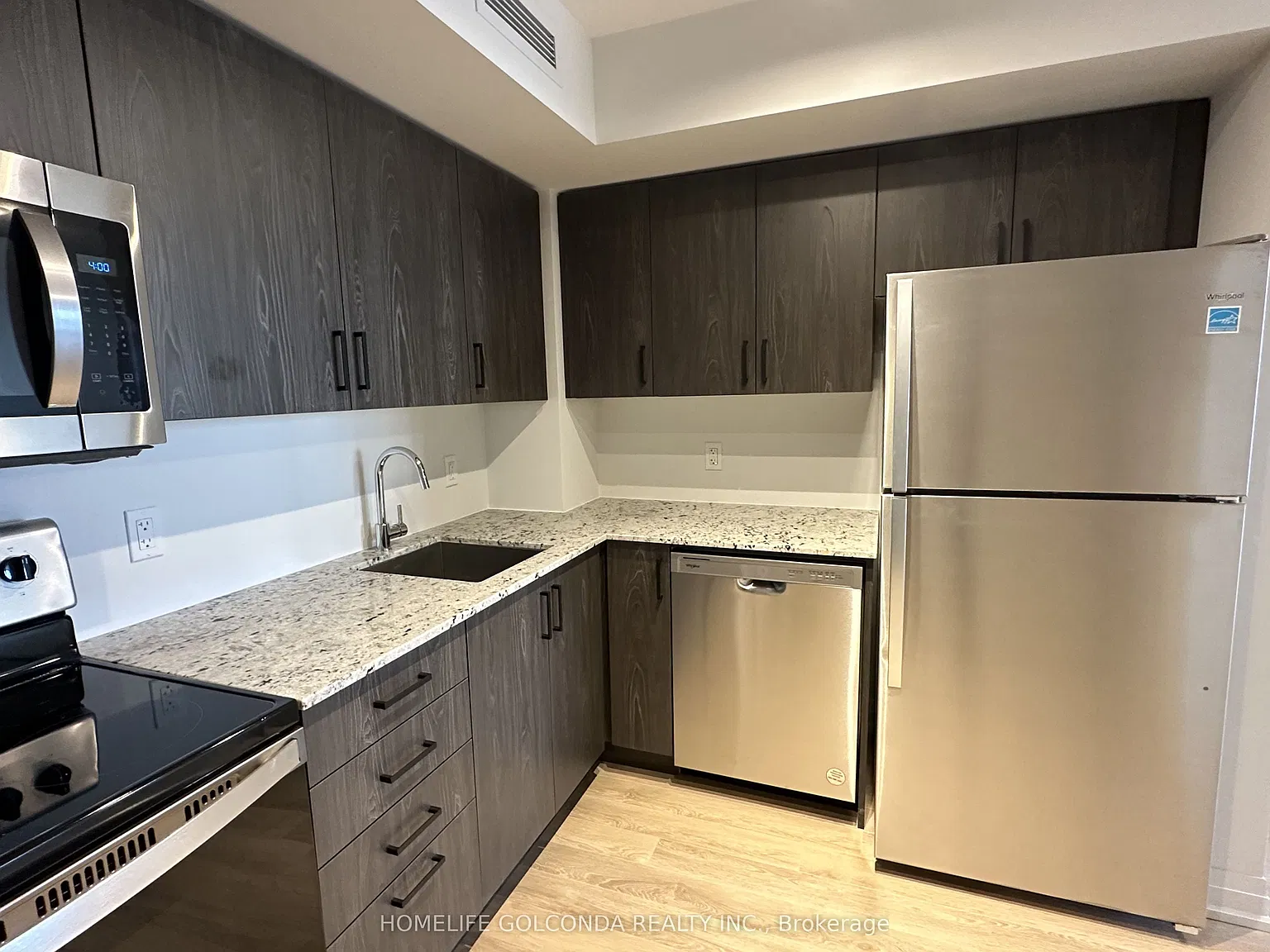 2 bed, $2,350 — Photo 3