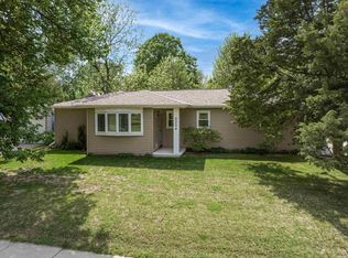 2004 Ansborough Ave, Waterloo, IA 50701