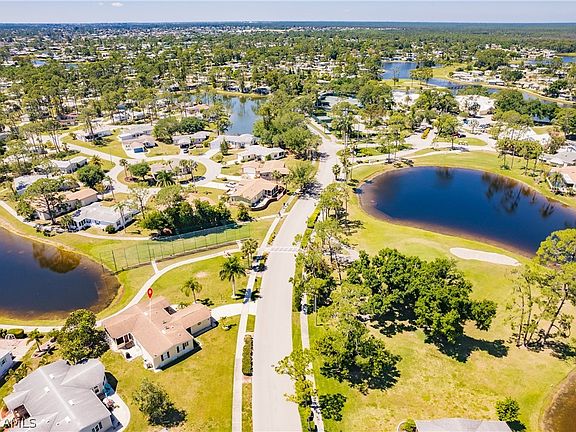 5th image of 10115 Pine Lakes Blvd