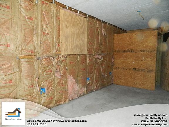 4th image of 18432 11th Ave